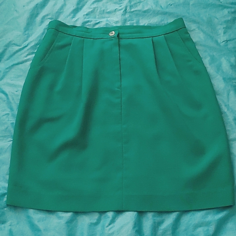 Vintage 80's Cara Montel Pleated lined green skirt with pockets size 14